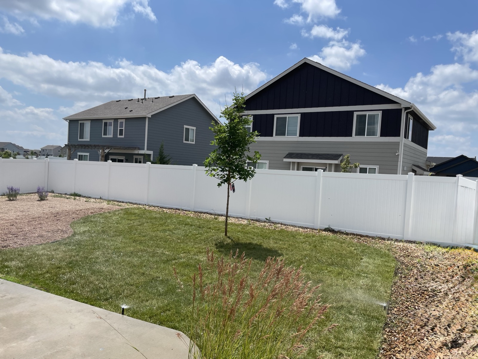 New Home Sod & Fencing